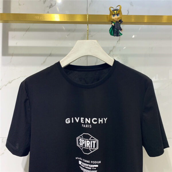 Givenchy T-Shirts Short Sleeved O-Neck For Men #781672 - Image 3