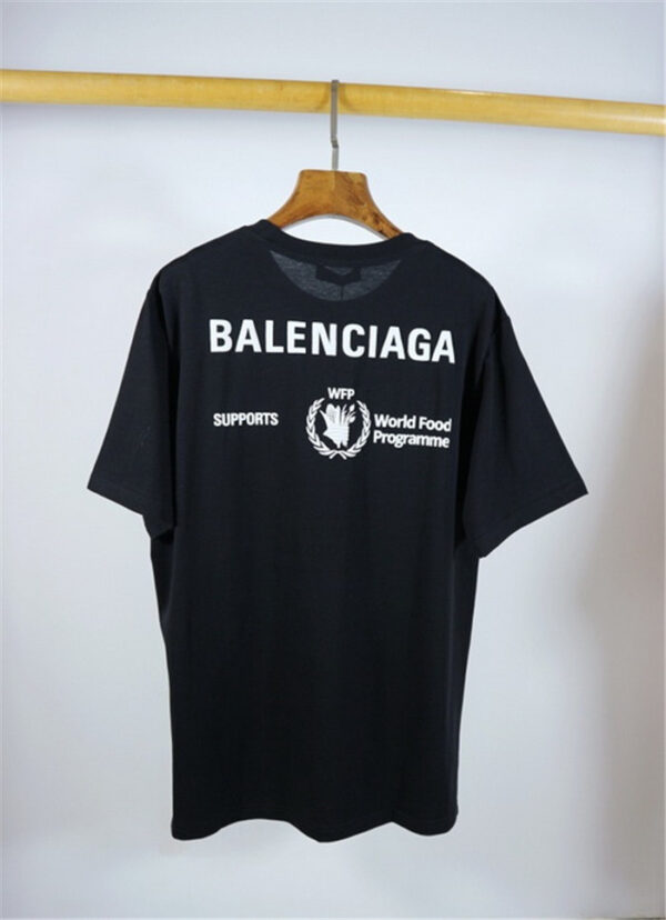 Balenciaga T-Shirts For Unisex For Unisex #750937